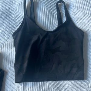 Lululemon workout top camo